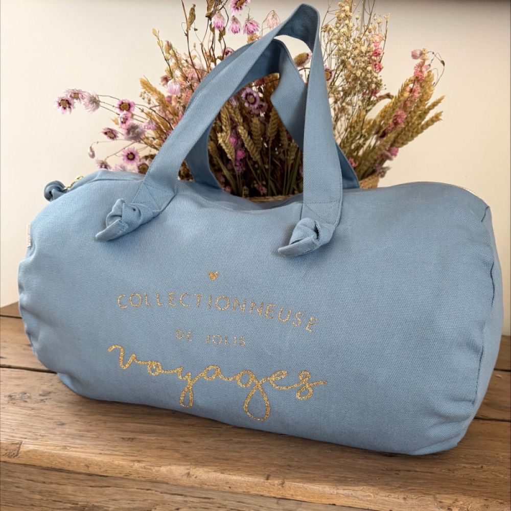 Sac polochon - Bleu nuage - Collectionneuse de jolis voyages